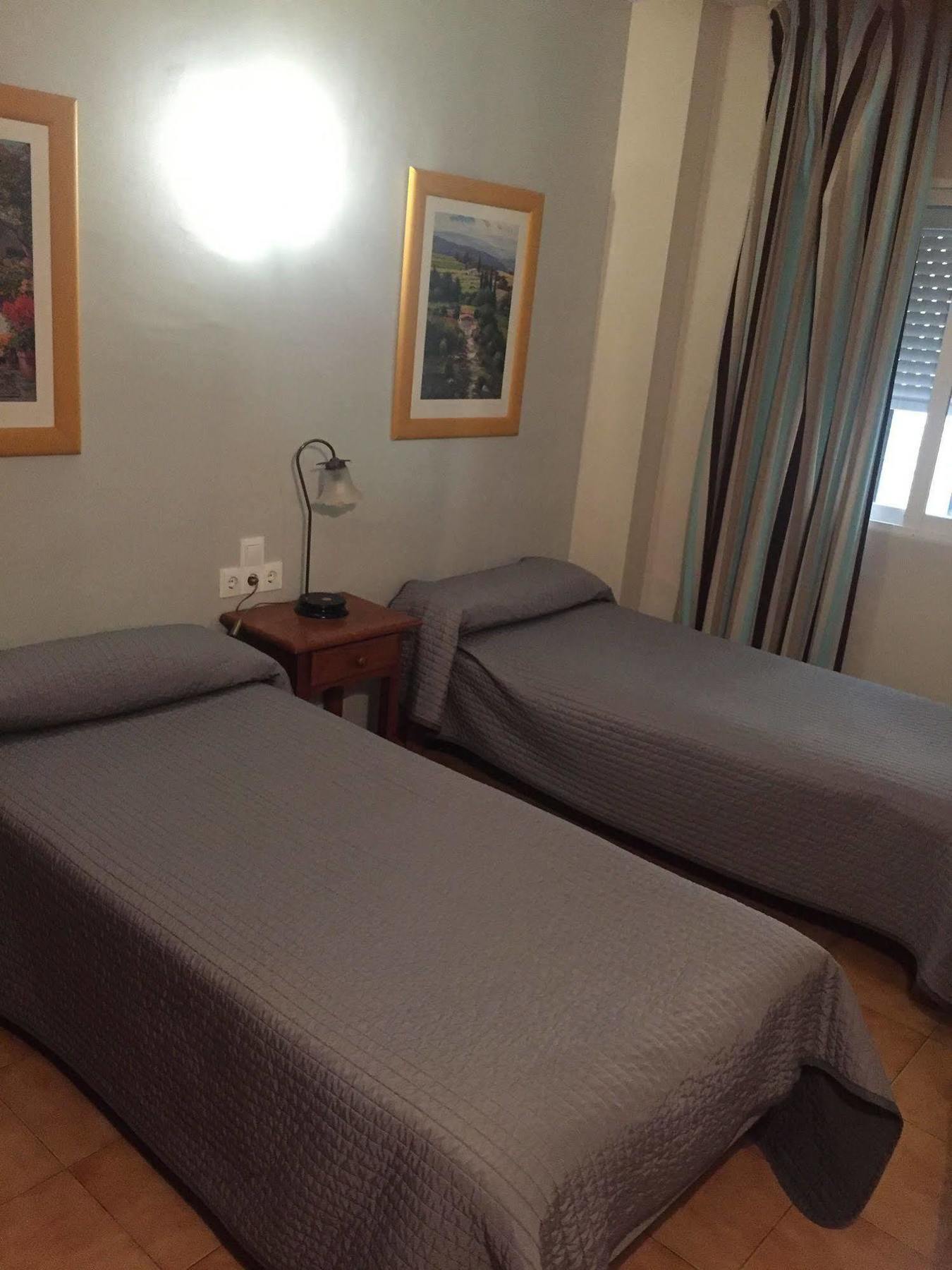 Hotel Marbella 丰希罗拉 外观 照片
